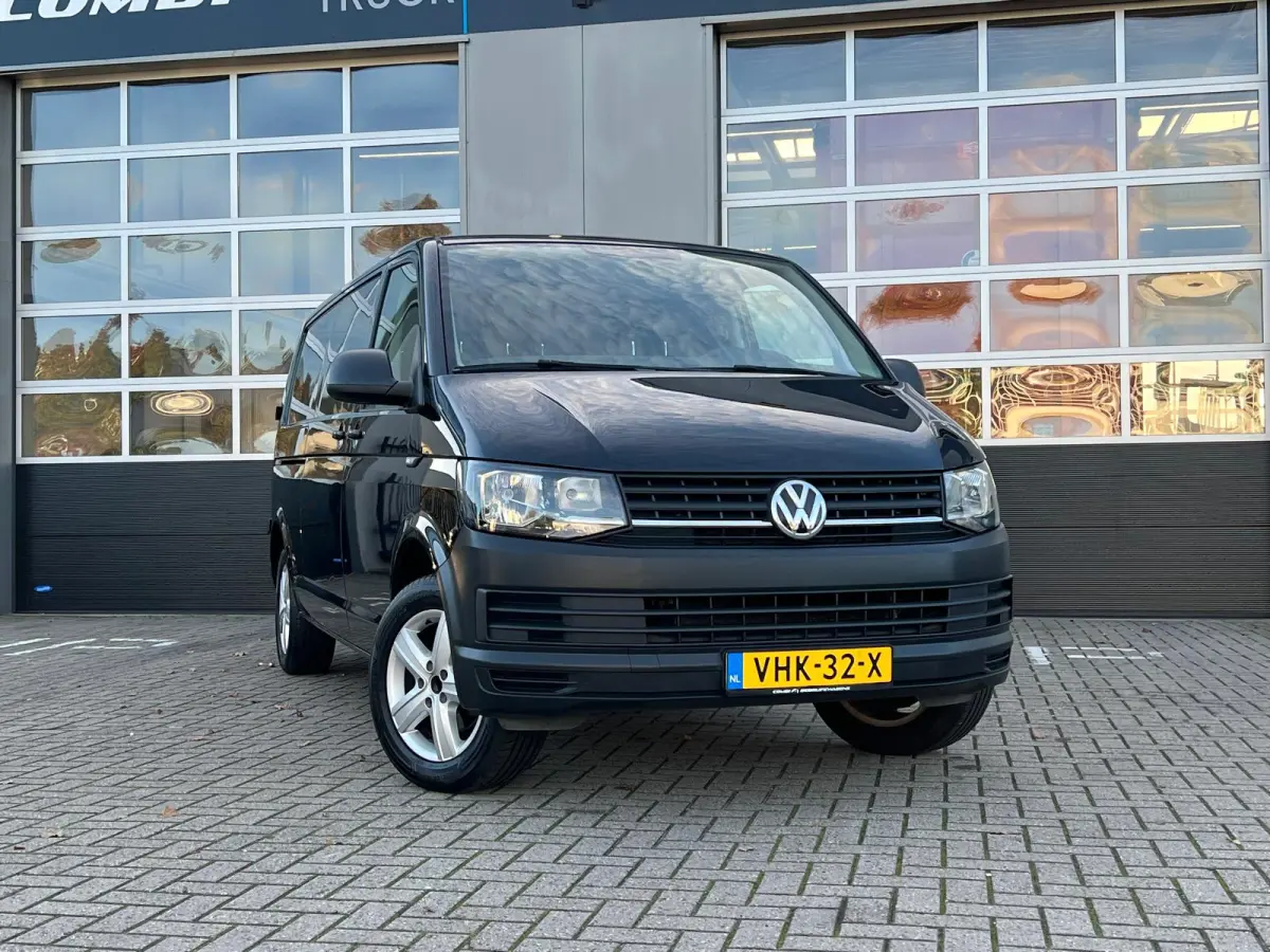 2.0 TDI L2H1 > Trekhaak/Cruise control/17 inch