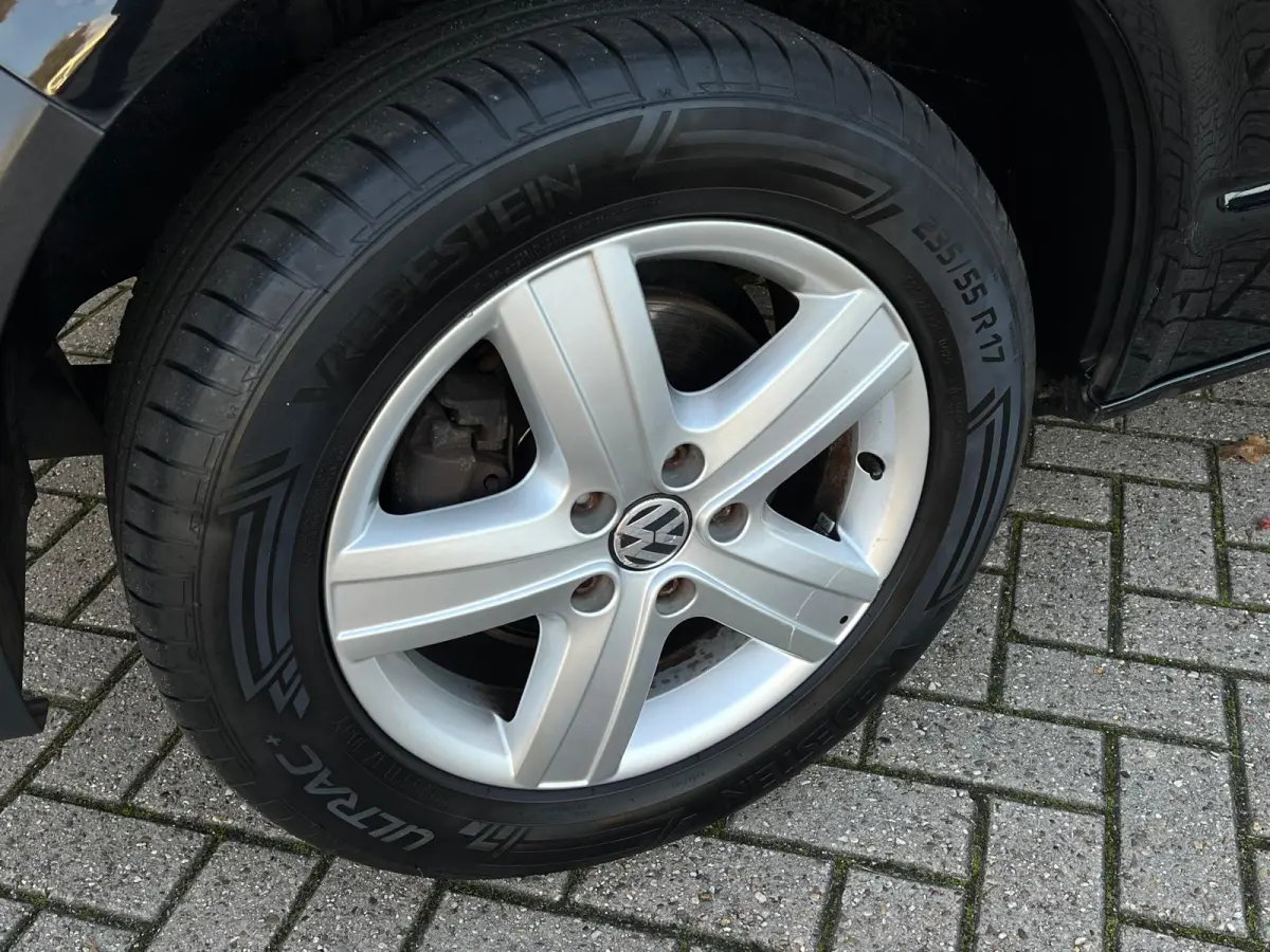 2.0 TDI L2H1 > Trekhaak/Cruise control/17 inch