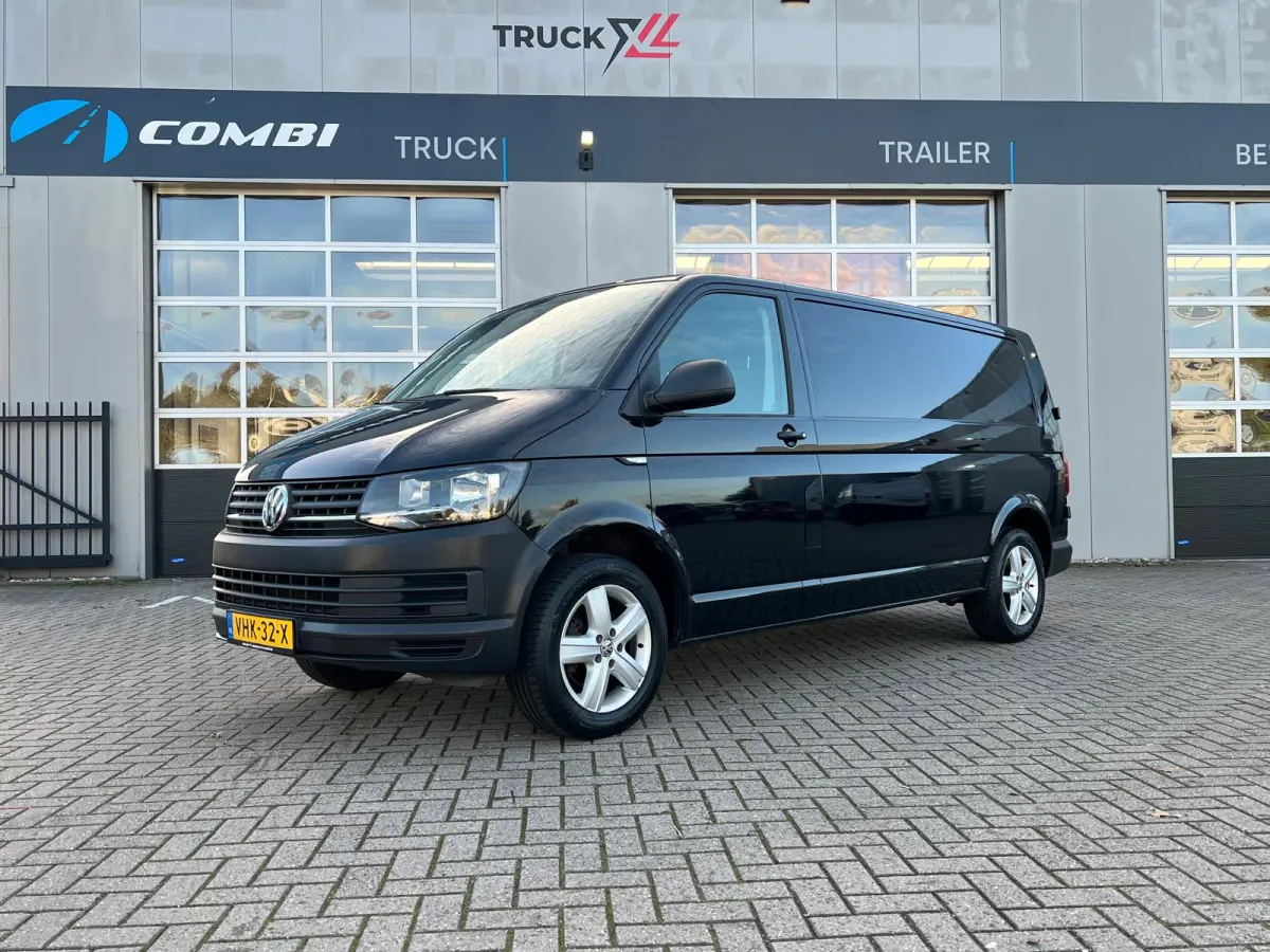 2.0 TDI L2H1 > Trekhaak/Cruise control/17 inch