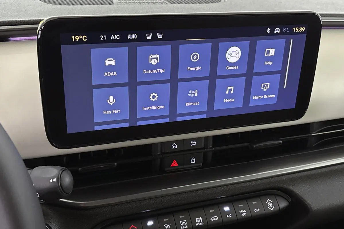 La Prima 54 kWh Leder Stoelverwarming Massage Keyless Camera