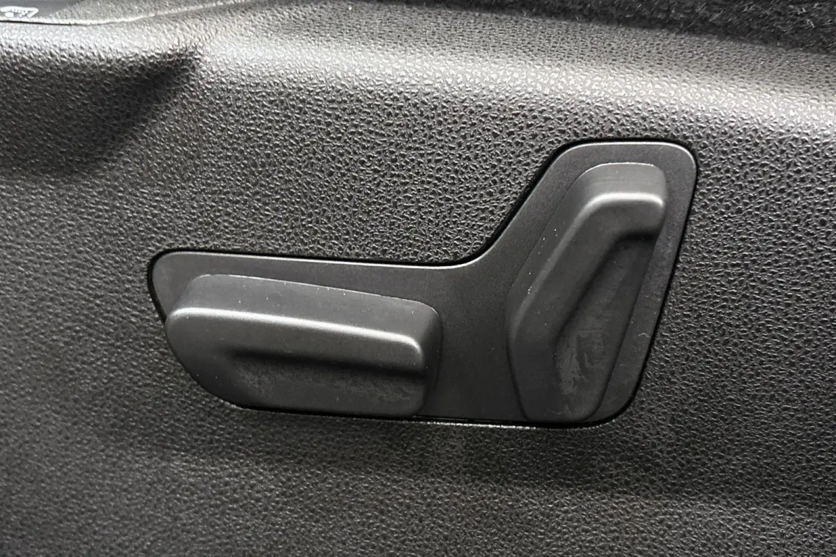 La Prima 54 kWh Leder Stoelverwarming Massage Keyless Camera