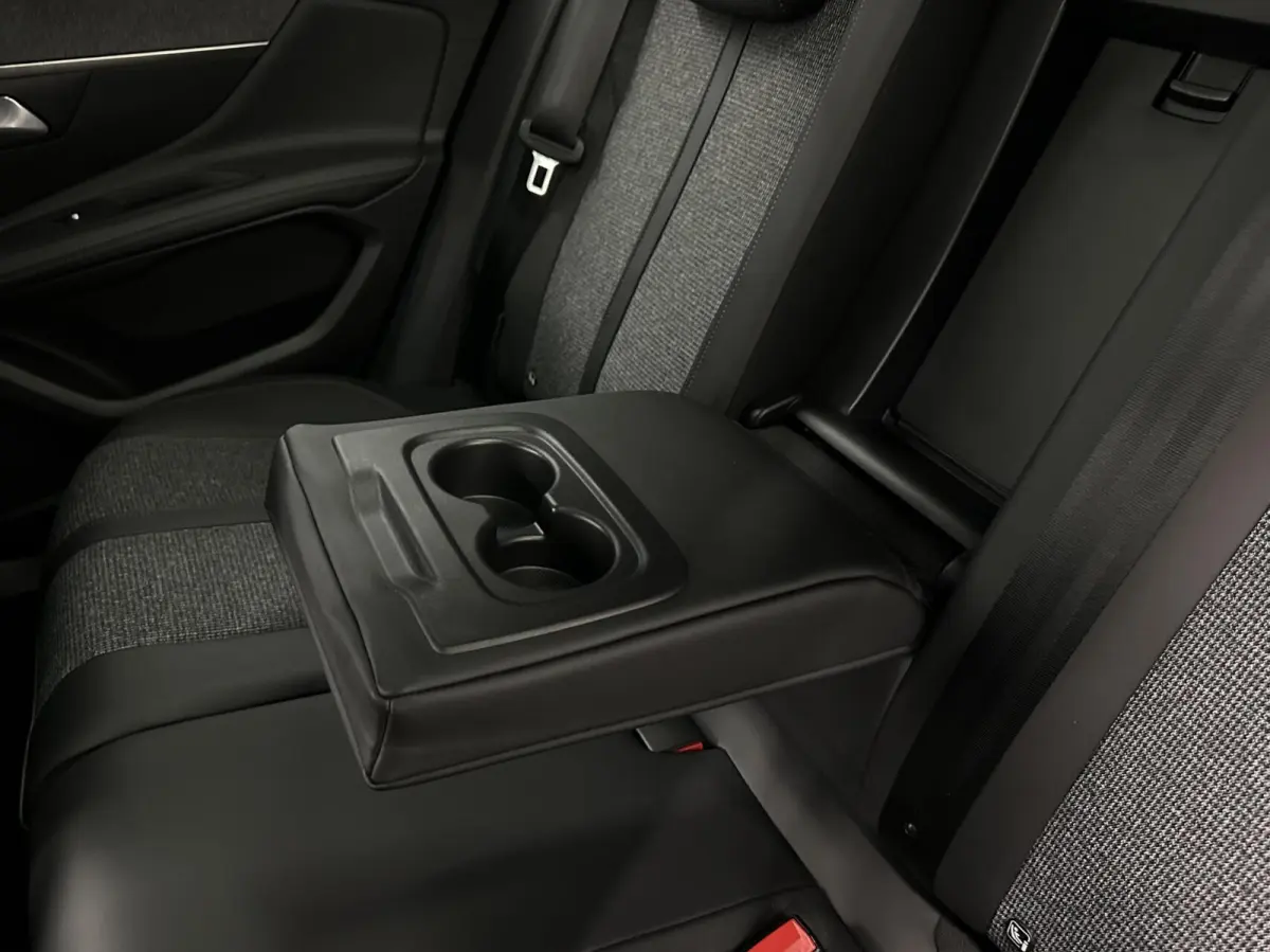 1.2 PureTech Allure|Pano|Carplay|Camera|Trekhaak|