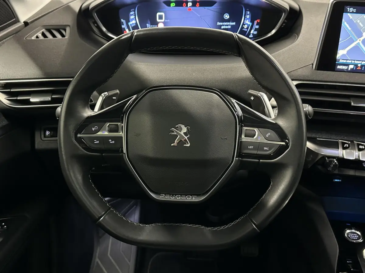 1.2 PureTech Allure|Pano|Carplay|Camera|Trekhaak|
