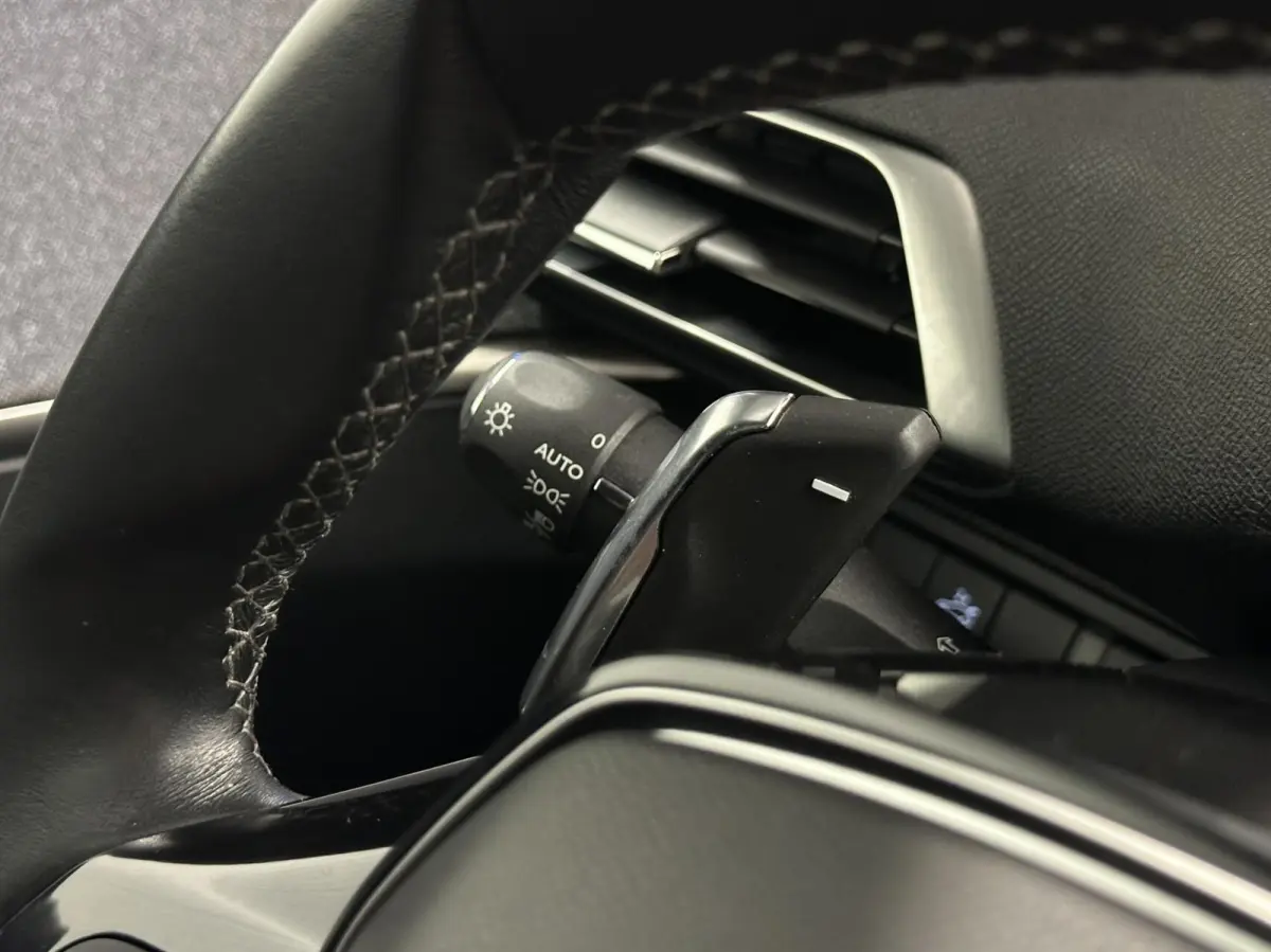 1.2 PureTech Allure|Pano|Carplay|Camera|Trekhaak|