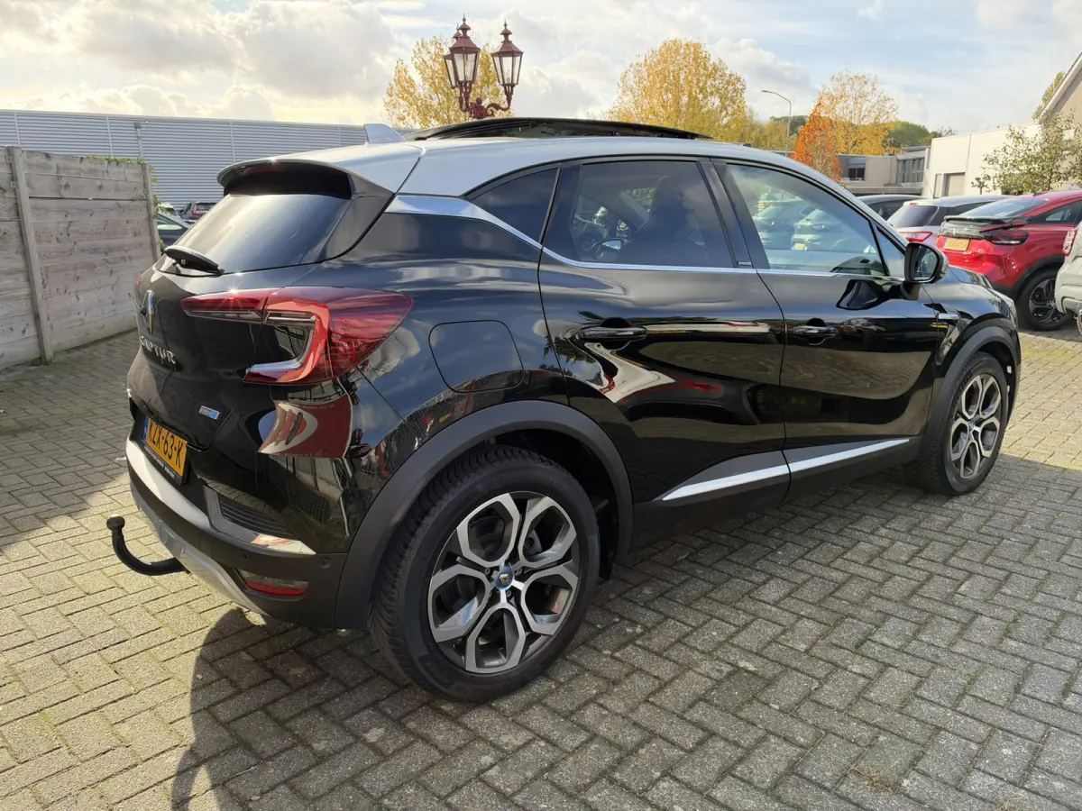1.6 E-Tech Plug-in Hybrid 160 Intens | Afn. Trekhaak | Panorama | 360 Camera