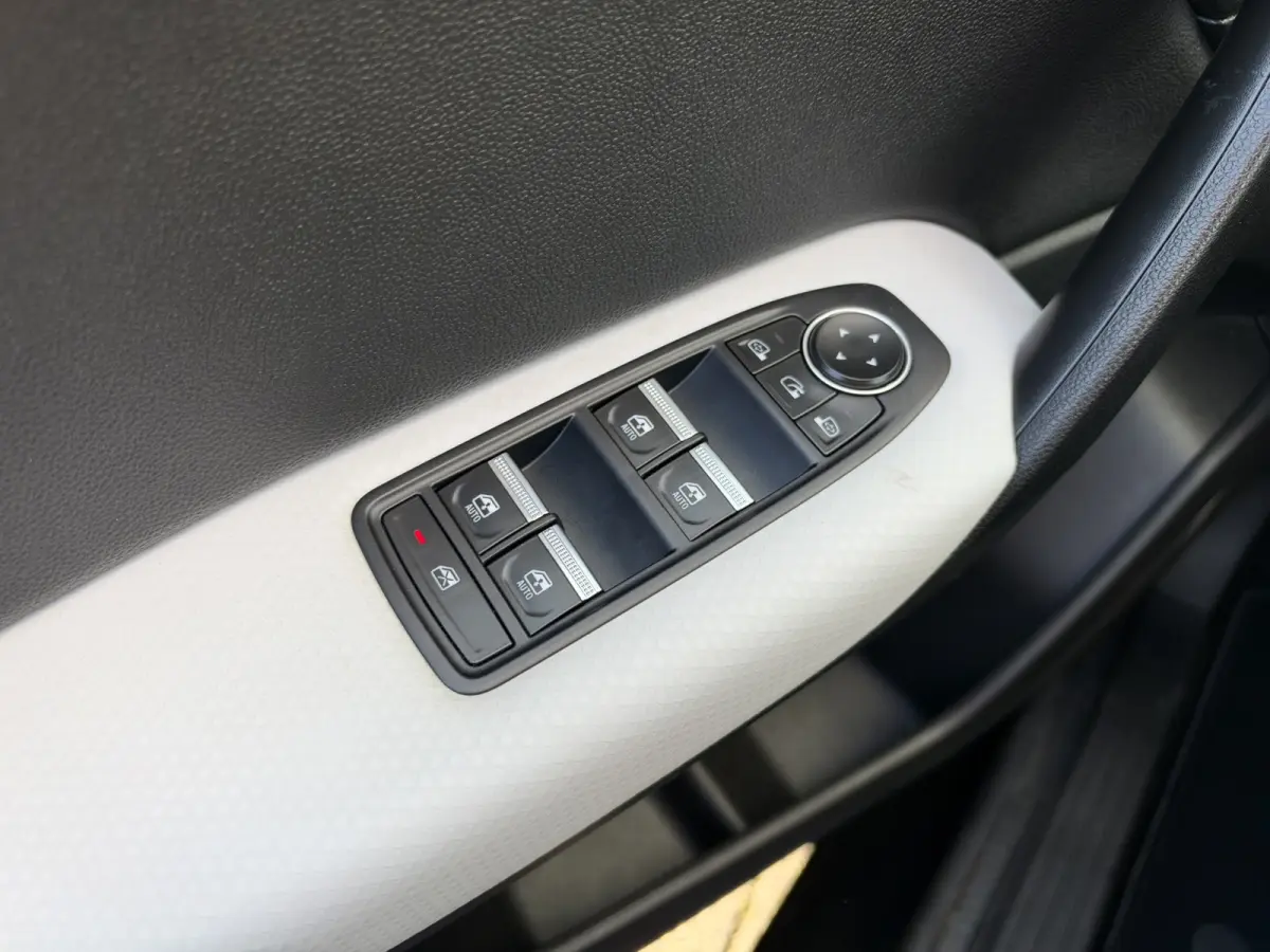 1.6 E-Tech Plug-in Hybrid 160 Intens | Afn. Trekhaak | Panorama | 360 Camera