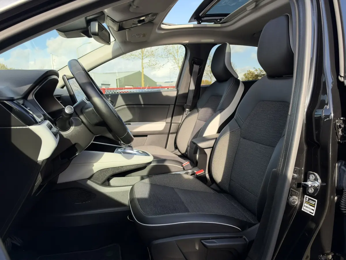 1.6 E-Tech Plug-in Hybrid 160 Intens | Afn. Trekhaak | Panorama | 360 Camera