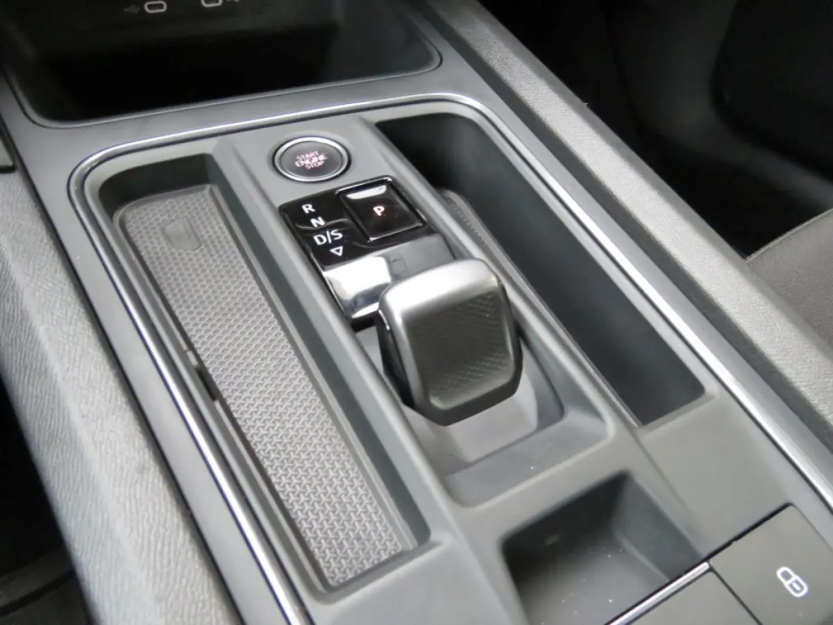 1.4 eHYBRID PHEV / Sportstoelen / Stuurverwarming / 18 Inch / Thuislader / BOVAG garantie