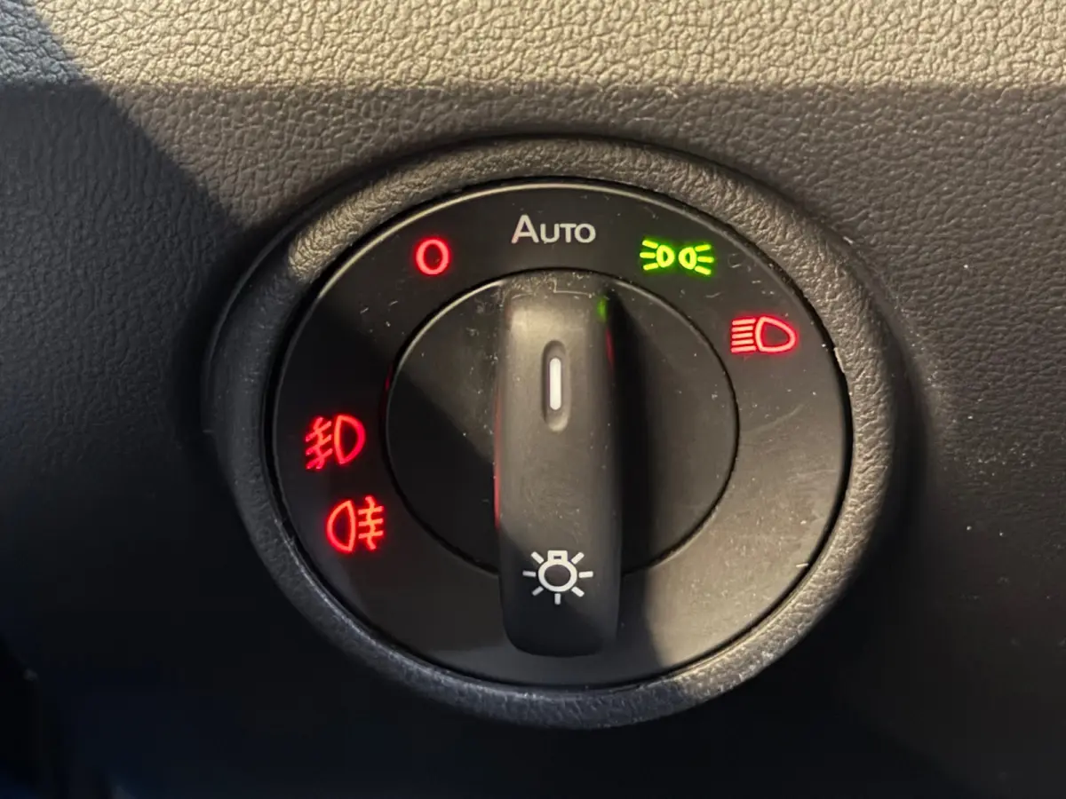 Up! 1.0 BMT move up! Airco-Stoelverw.-Cruise-Camera-Pdc-NL auto-NAP