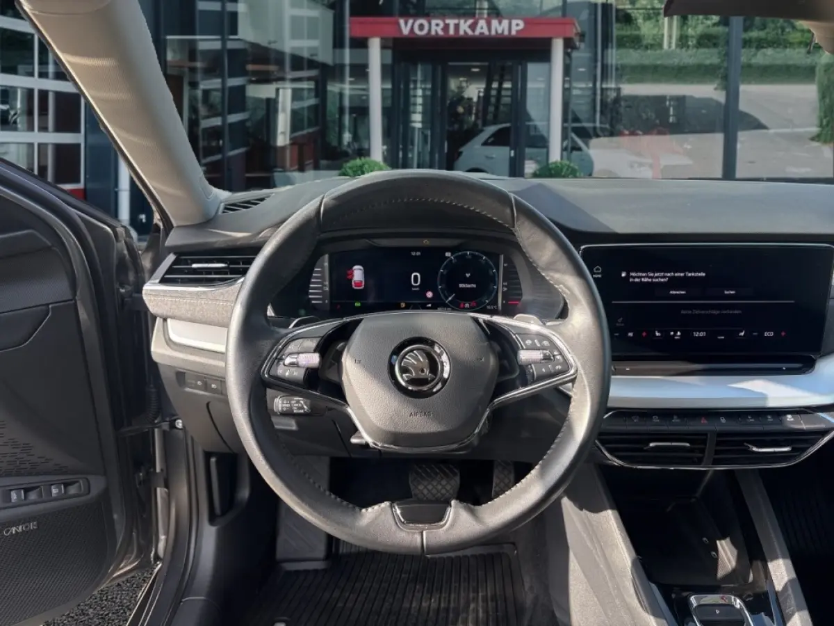 1.4 TSI iV STYLE PDC/ELEK-KLEP/CANTON/ACC/MEM/STOELVERW/CARPLAY/NAVI