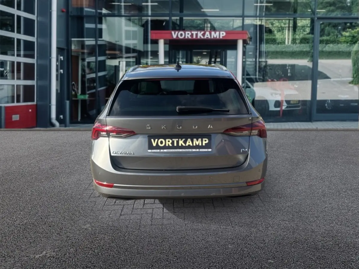 1.4 TSI iV STYLE PDC/ELEK-KLEP/CANTON/ACC/MEM/STOELVERW/CARPLAY/NAVI