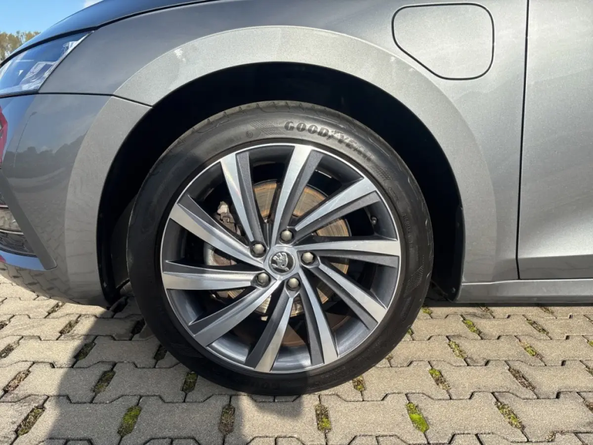 1.4 TSI iV STYLE PDC/ELEK-KLEP/CANTON/ACC/MEM/STOELVERW/CARPLAY/NAVI