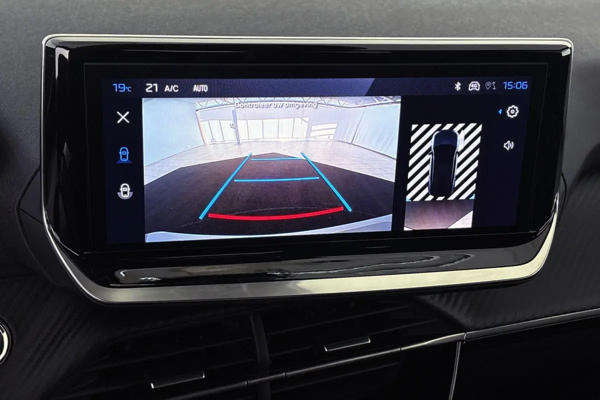 1.2 Hybrid 145 Allure Keyless Camera Clima Adaptive Cruise