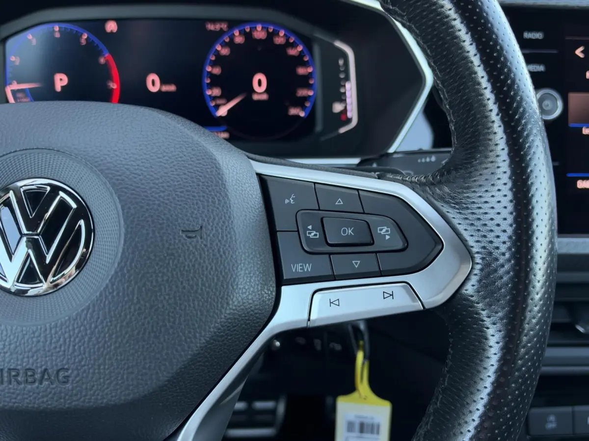 1.0 TSI Style Business R-Line | Virutal Cockpit | Full LED | Carplay | DAB+ | Adaptive Cruise | Sensoren | Navigatie
