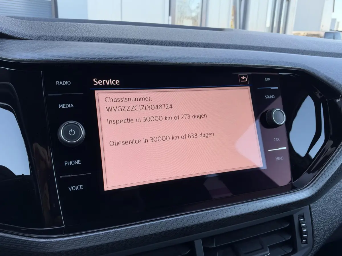 1.0 TSI Style Business R-Line | Virutal Cockpit | Full LED | Carplay | DAB+ | Adaptive Cruise | Sensoren | Navigatie