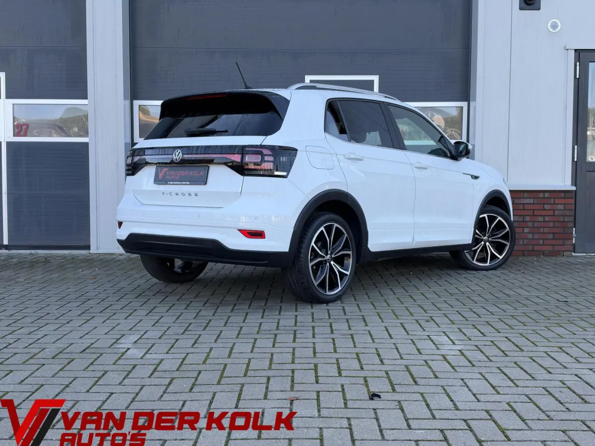 1.0 TSI Style Business R-Line | Virutal Cockpit | Full LED | Carplay | DAB+ | Adaptive Cruise | Sensoren | Navigatie