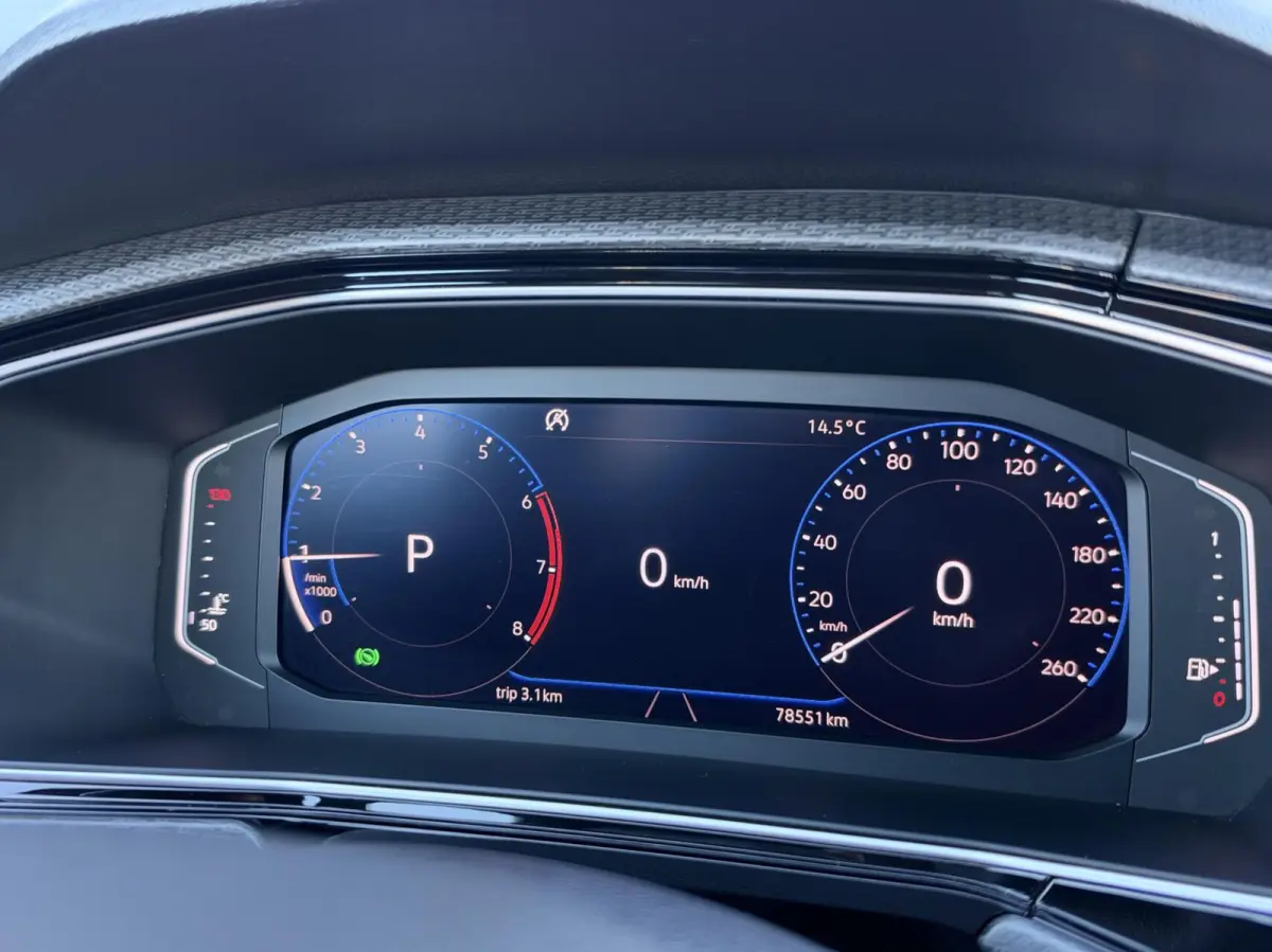 1.0 TSI Style Business R-Line | Virutal Cockpit | Full LED | Carplay | DAB+ | Adaptive Cruise | Sensoren | Navigatie