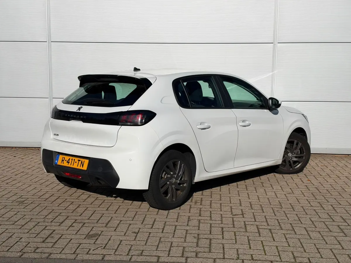1.2 PureTech Blue Lease Active | Airco | Navigatie | Parkeersensoren | Apple Carplay/Android Auto