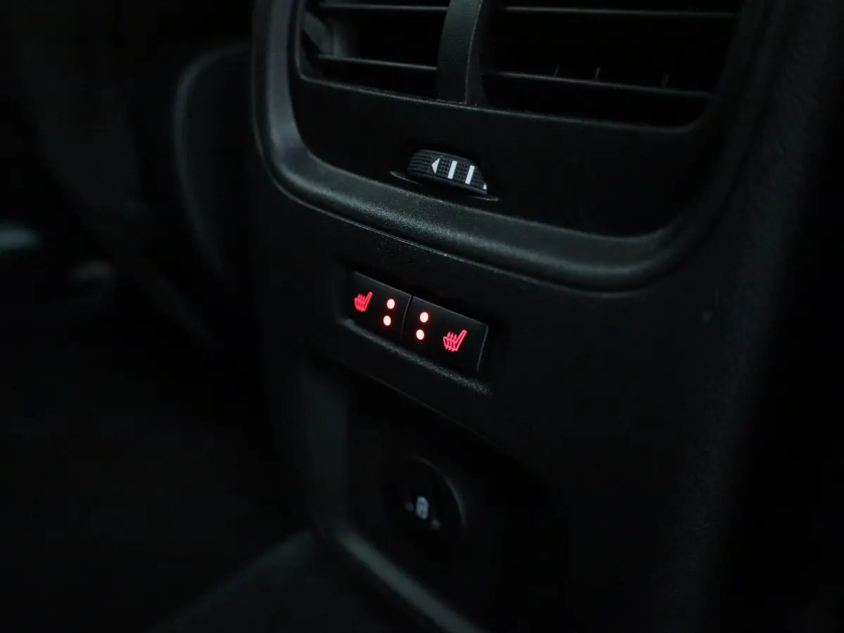 2.5 PHEV ST-Line | WINTERPACK | Head-up Display | Achteruitrijcamera | LED Matrix verlichting | Cruise Control