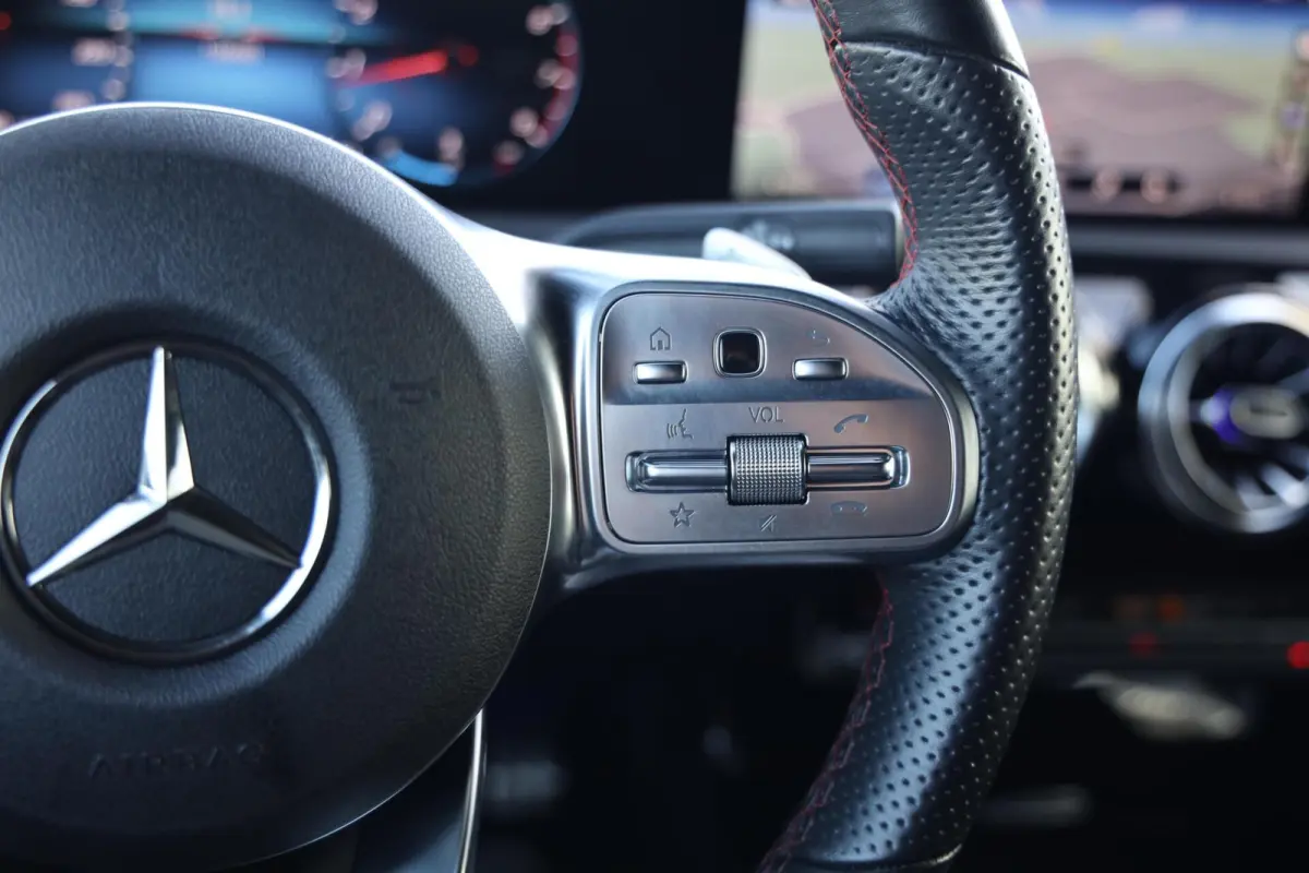 180 Premium|AMG|Widescreen|Sportstoelen|Camera|Stoelverwarming