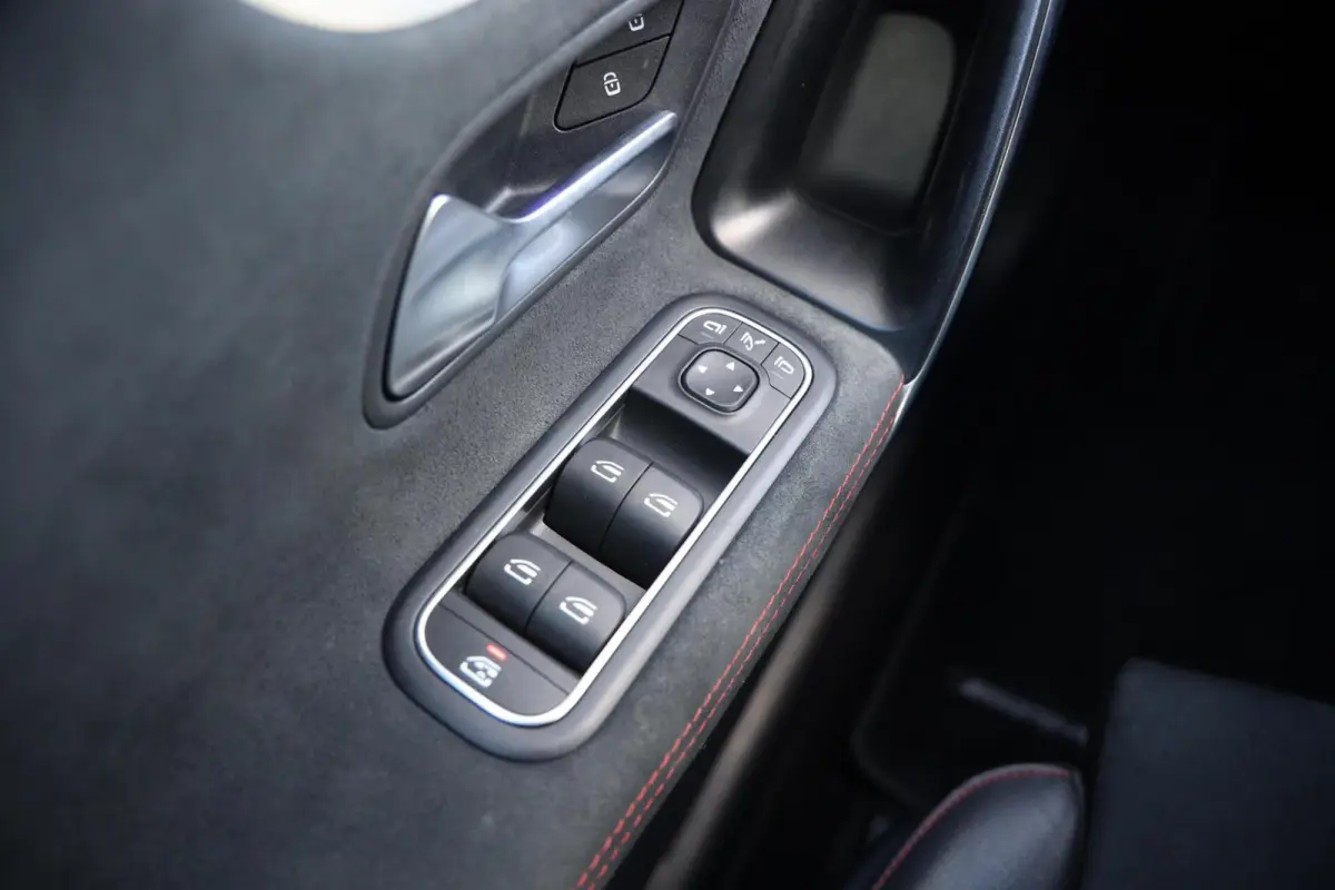 180 Premium|AMG|Widescreen|Sportstoelen|Camera|Stoelverwarming