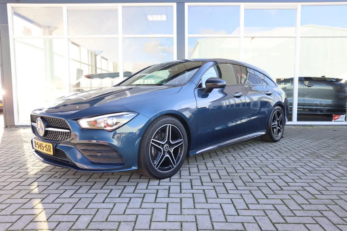 180 Premium|AMG|Widescreen|Sportstoelen|Camera|Stoelverwarming