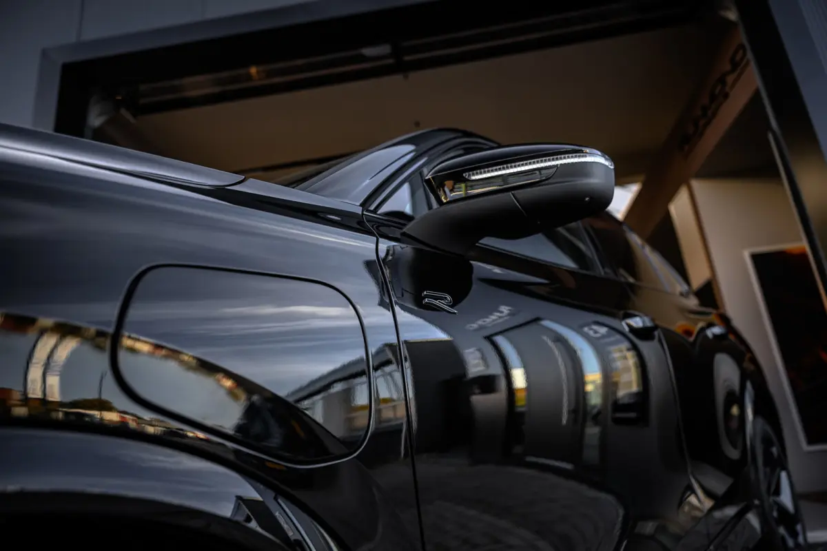 1.5 eHybrid R-Line Edition 272 Pk|Massage |Pano |Trekhaak|360-Camera| Acc | Lane-Assist