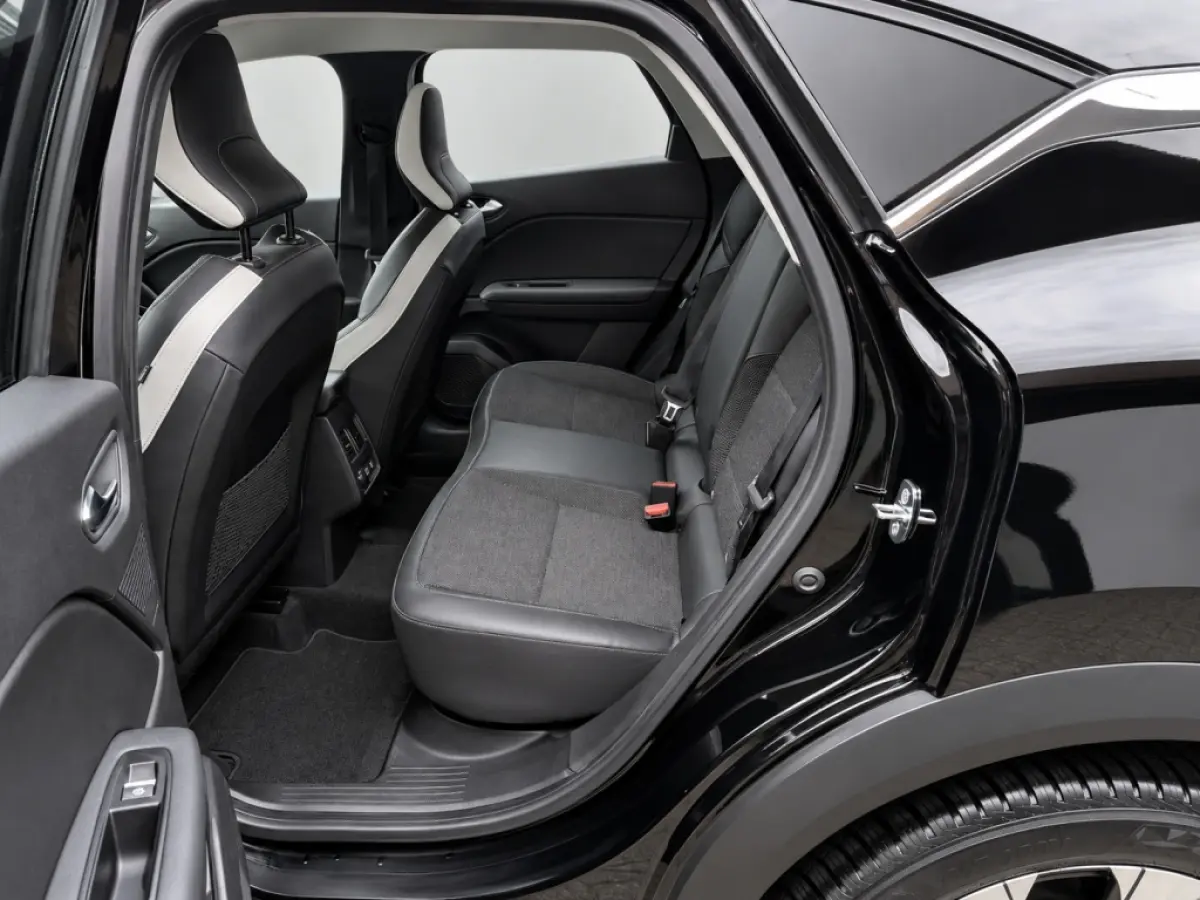 1.0 TCe Bi-Fuel Zen | 9,3* Navigatie scherm | Cruise Control | Climate Control | Apple Carplay/Android Auto | Full Led | Camera