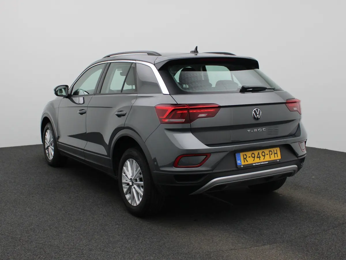 1.0 TSI Life 110 PK| Origineel Nederlands | 1e Eigenaar | Dealeronderhouden | Navigatie | Parkeersensoren | Climatronic | LED Koplampen | Digitale Cockpit | Apple Carplay