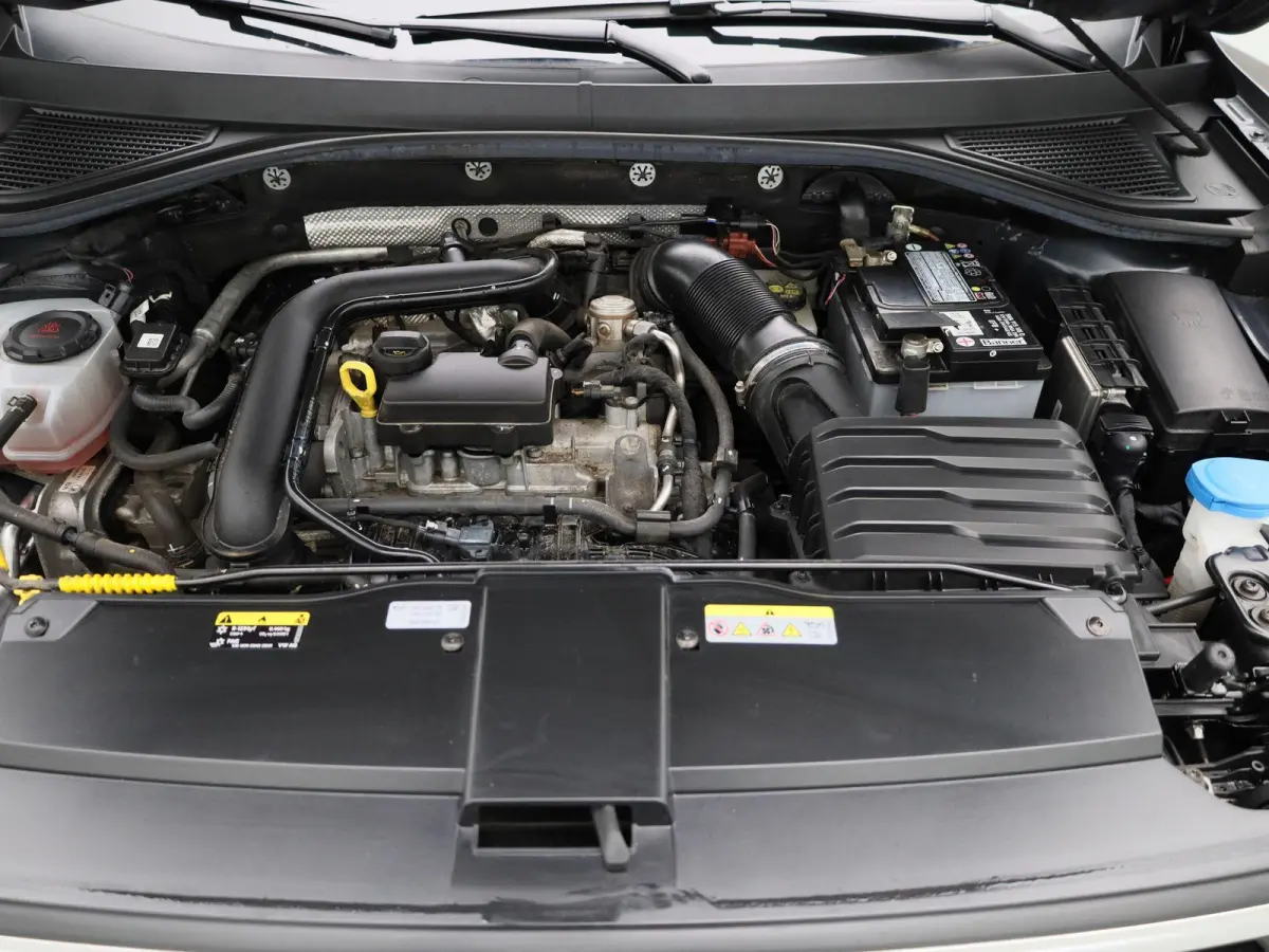 1.0 TSI Life 110 PK| Origineel Nederlands | 1e Eigenaar | Dealeronderhouden | Navigatie | Parkeersensoren | Climatronic | LED Koplampen | Digitale Cockpit | Apple Carplay