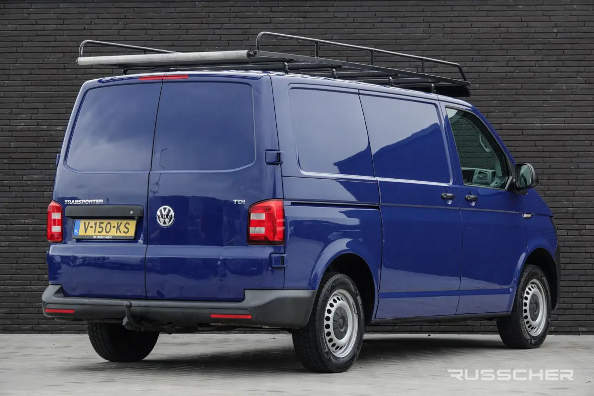 L1H1 2.0Tdi 102Pk | Stoel-Stoel | Achteruitrijcamera | Imperiaal | Trekhaak