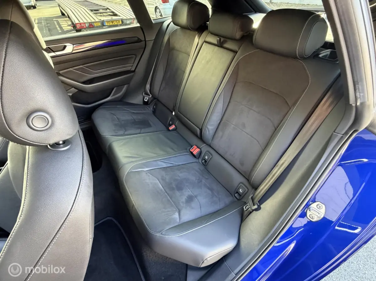 1.4 TSI eHybrid R-Line Business+ FULL OPTIONS!!