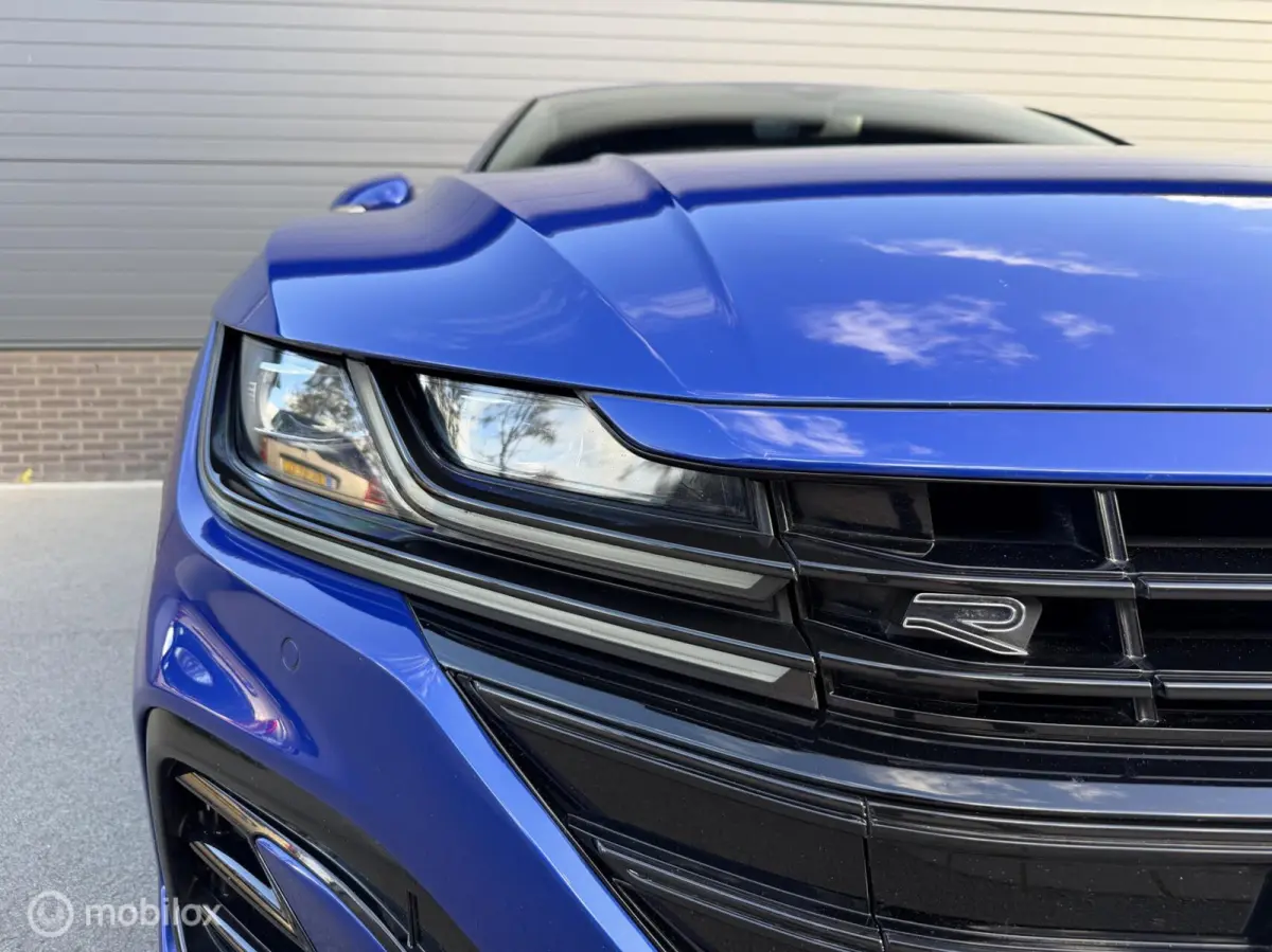 1.4 TSI eHybrid R-Line Business+ FULL OPTIONS!!