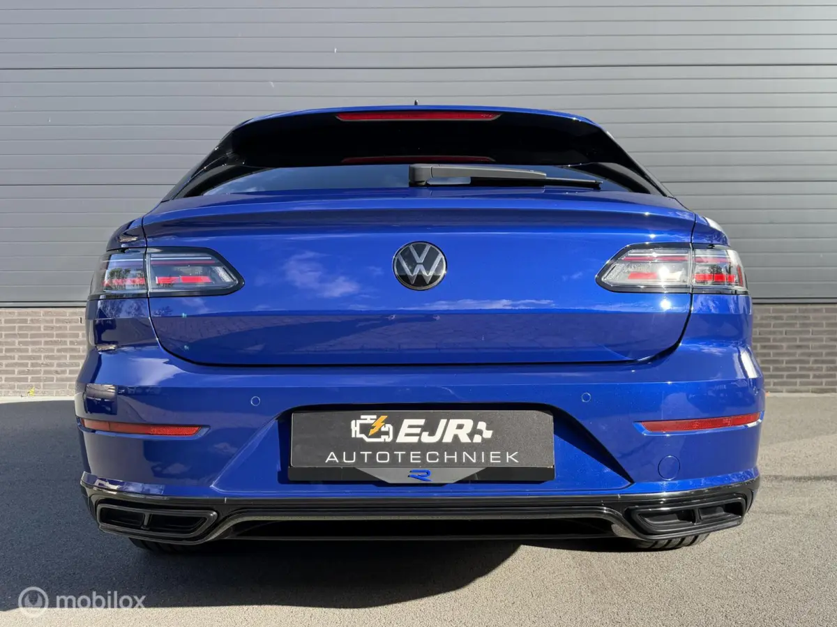 1.4 TSI eHybrid R-Line Business+ FULL OPTIONS!!