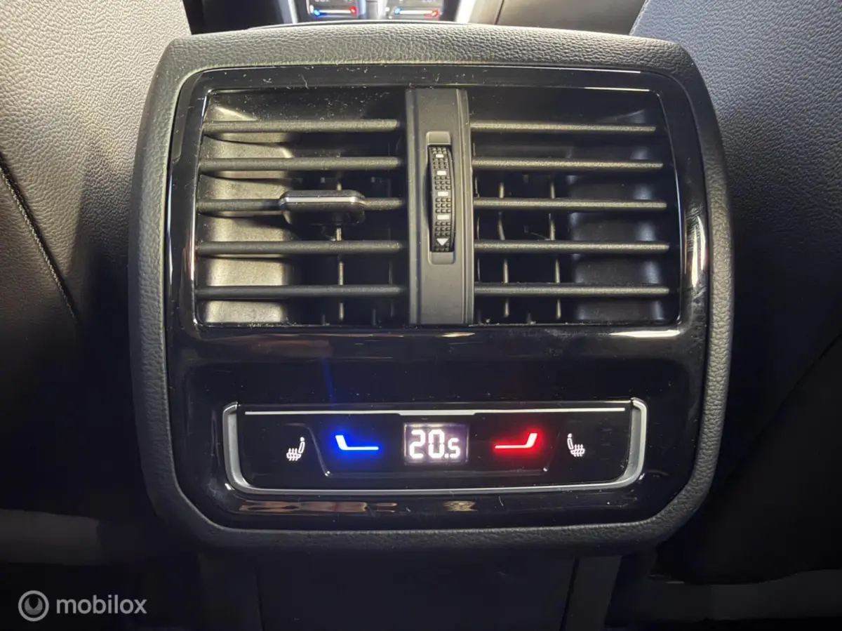 1.4 TSI eHybrid R-Line Business+ FULL OPTIONS!!