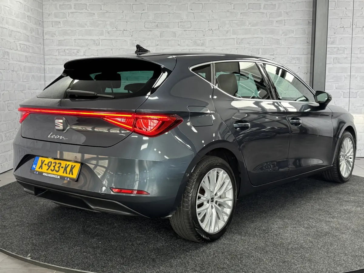 1.4 TSI eHybrid PHEV Business Intense ACC Camera Stoelverwarming