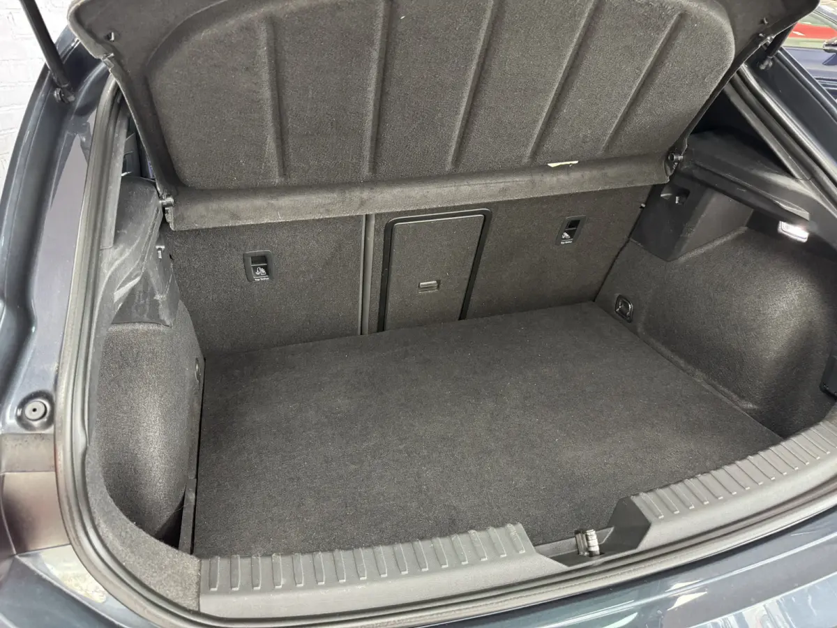 1.4 TSI eHybrid PHEV Business Intense ACC Camera Stoelverwarming