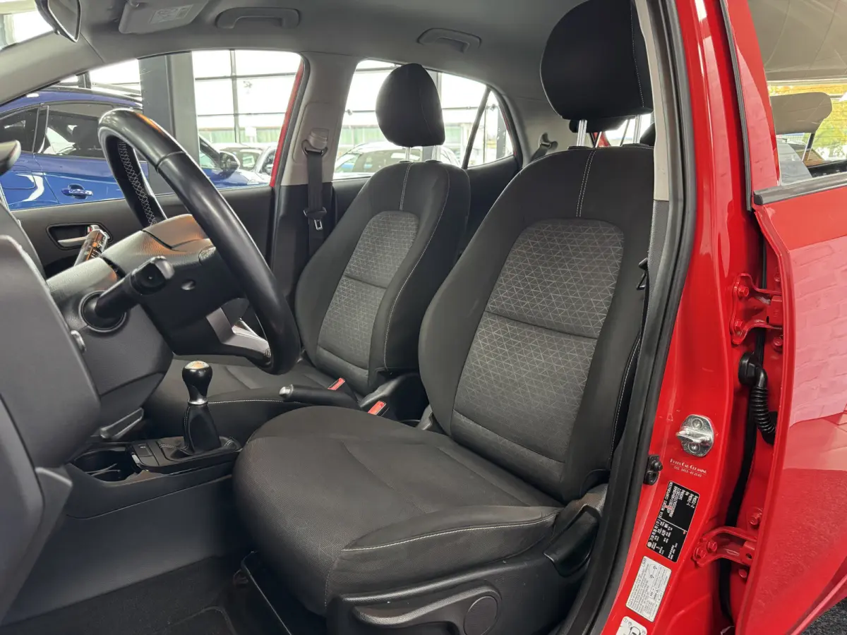 1.0 CVVT First Edition Navi Camera Cruise Climate
