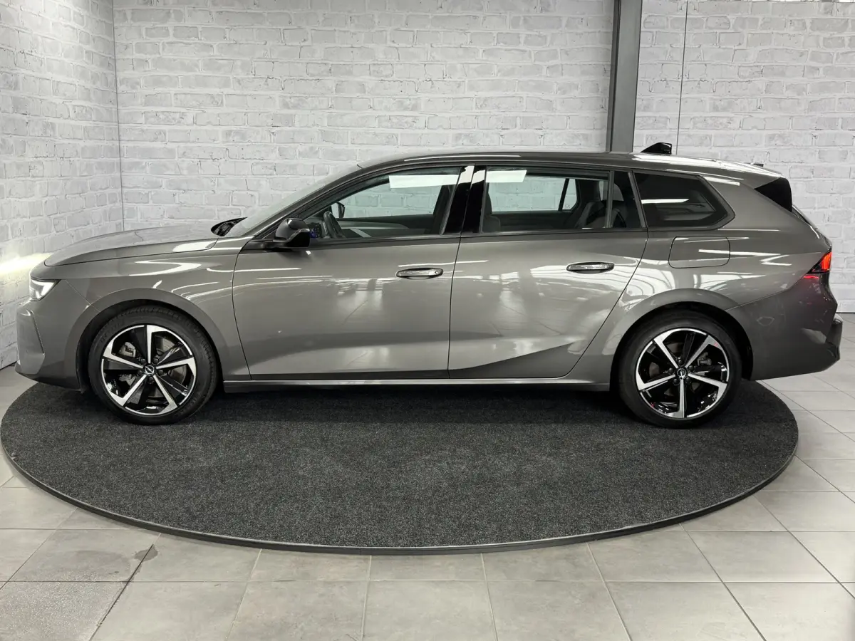 1.6 Turbo Plug In Hybrid Edition ACC Carplay