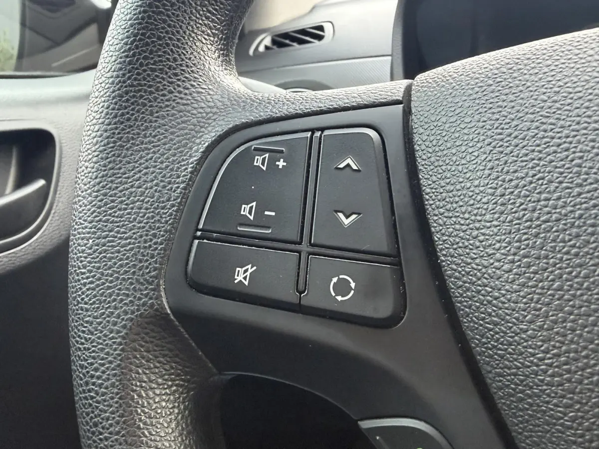1.0i Comfort | N-Line | Airco | Apple CarPlay | Navigatie | Cruise | Parkeersensoren | Trekhaak | Hele mooie uitvoering!!!