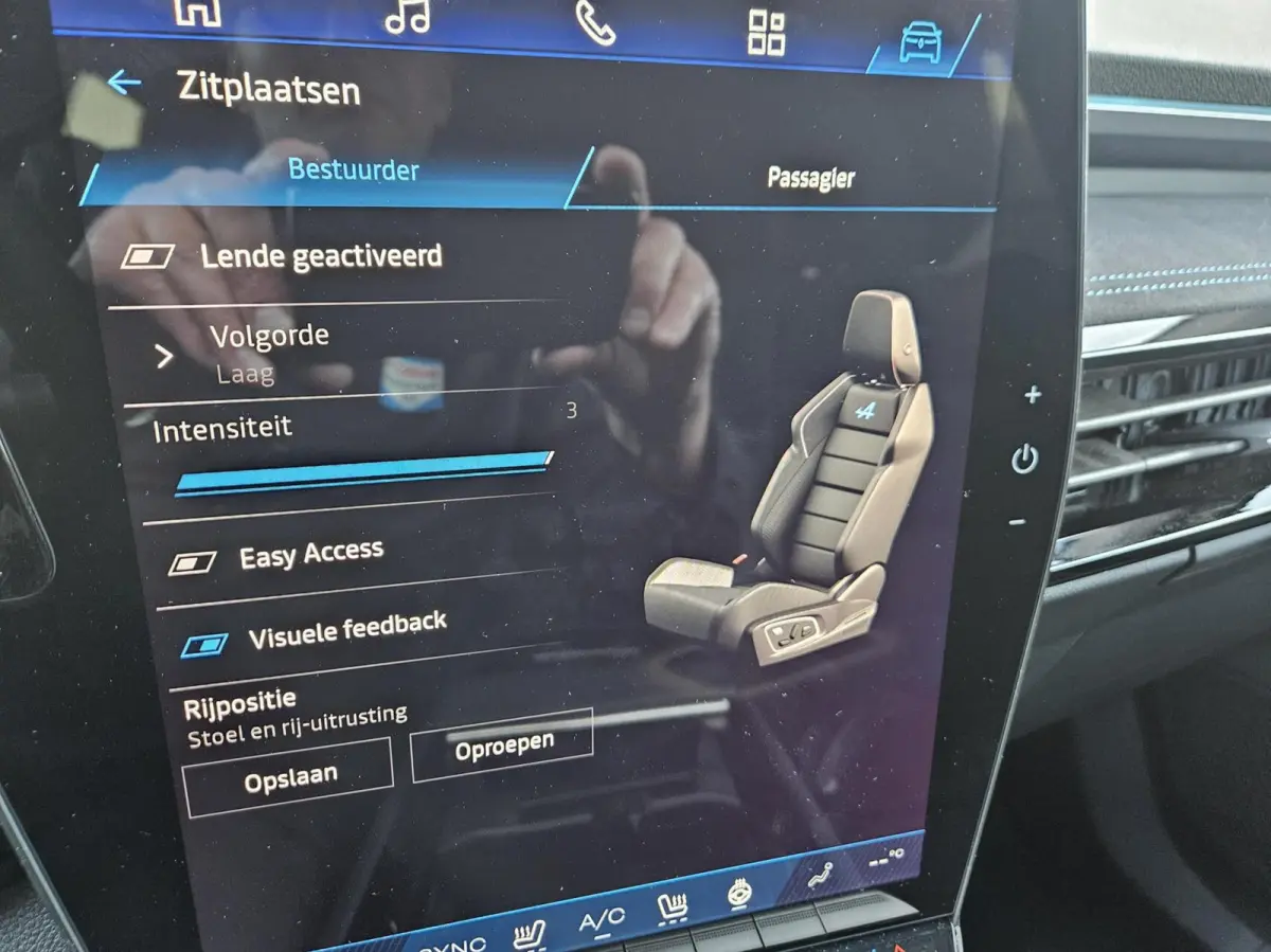 1.2 E-Tech full hybrid 200 Iconic Esprit Alpine BLAUW
