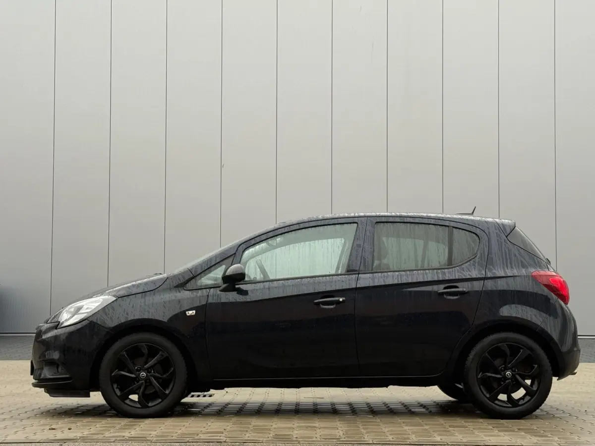1.2 Black Edition 5drs - Black Phantom Pearl - Nav/Cruise/Bleutooth