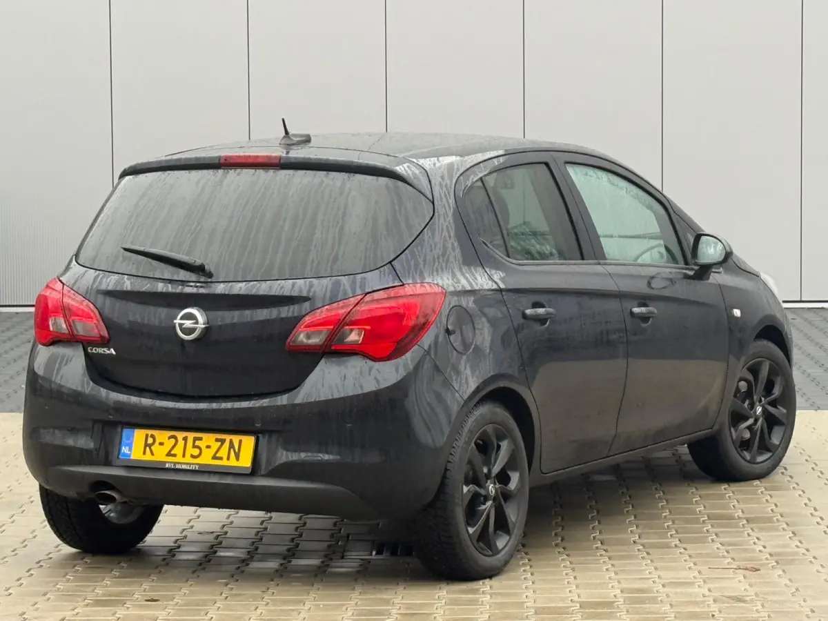 1.2 Black Edition 5drs - Black Phantom Pearl - Nav/Cruise/Bleutooth