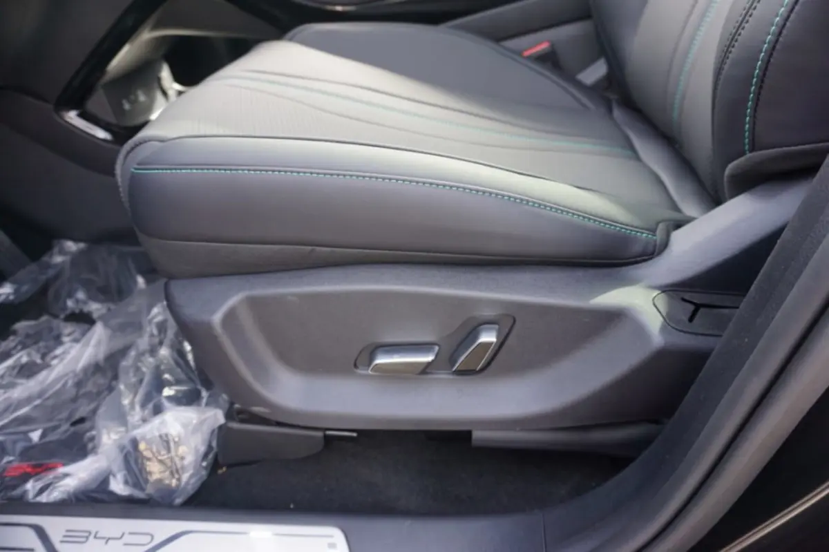 Boost 1.5 DM-i 323pk AWD Plug in Hybrid Design Panoramadak