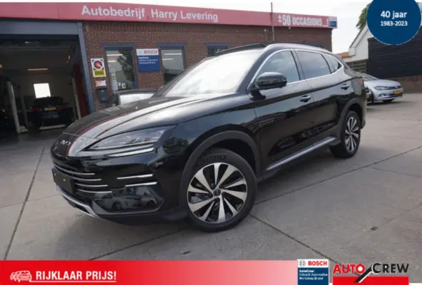 Boost 1.5 DM-i 323pk AWD Plug in Hybrid Design Panoramadak