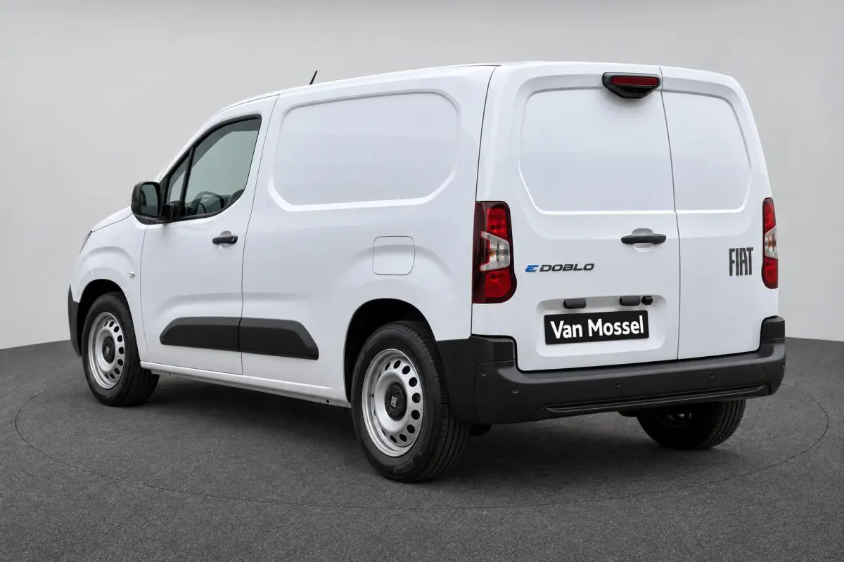 136 L1 50 kWh Easy Pro | 0% Rente Bij Financial Lease (Per maand vanaf: 399,-) | WLTP 330 KM |