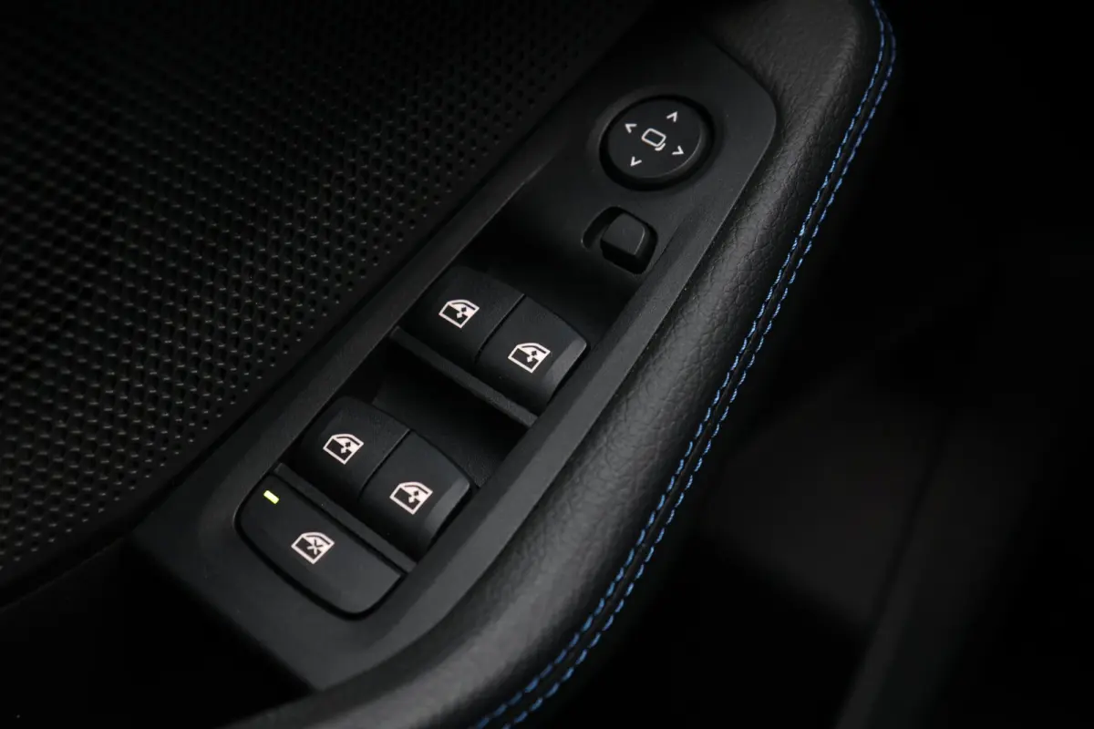120i High Executive M-sport NL Auto Dealer Onderhouden