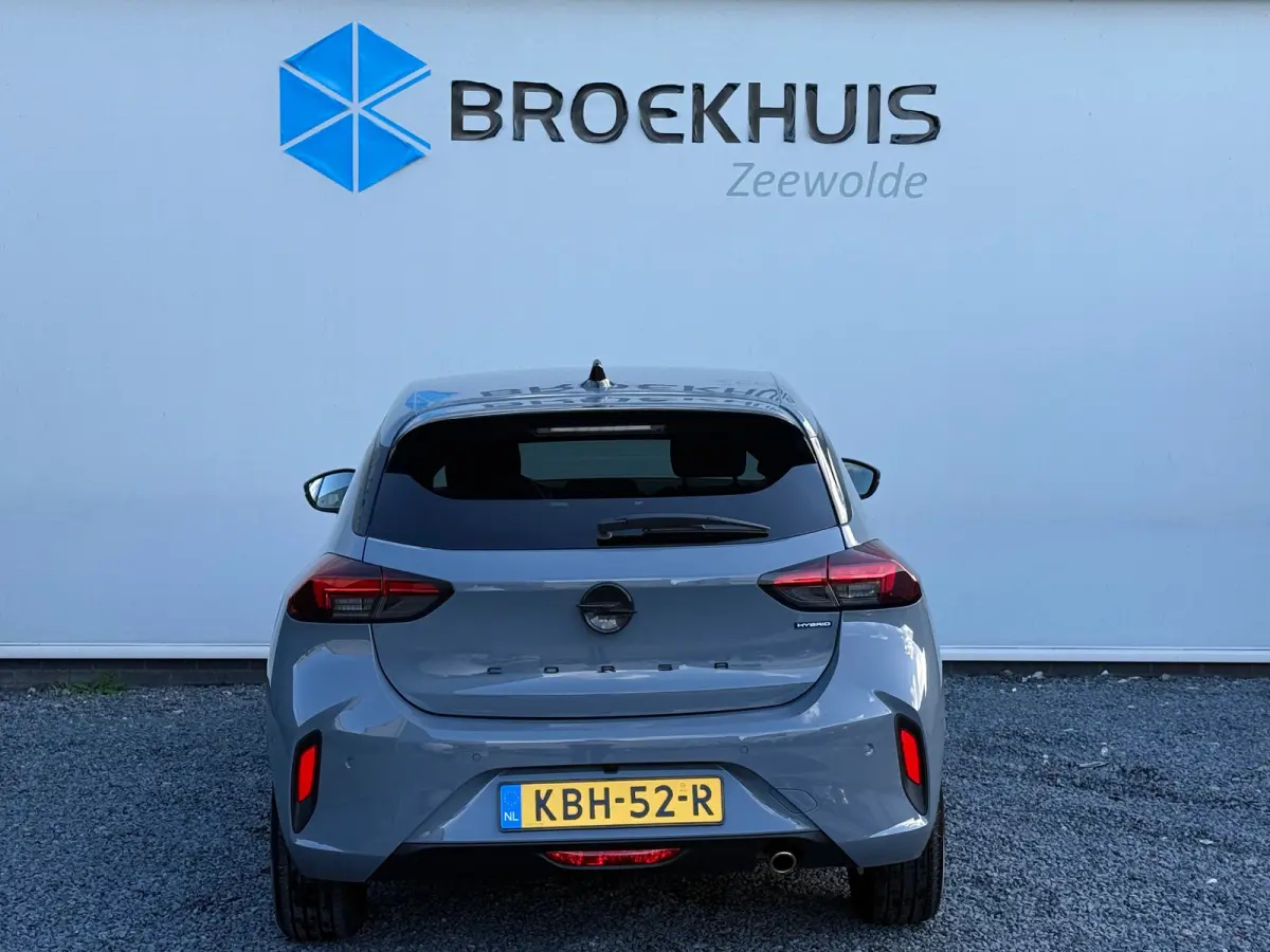 1.2 110 PK Turbo Hybrid GS | ADAPTIEVE CRUISE CONTROL| DODEHOEK DETECTIE| STUUR EN STOELVERWARMING| KEYLESS ENTRY & START| NAVIGATIE| APPLE CARPLAY/ANDROID AUTO| CAMERA + PARKEERSENSOREN| LE