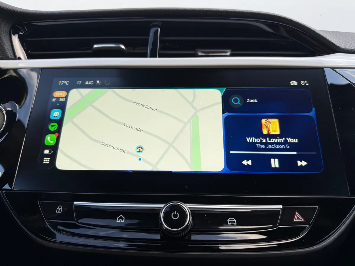 1.2 110 PK Turbo Hybrid GS | ADAPTIEVE CRUISE CONTROL| DODEHOEK DETECTIE| STUUR EN STOELVERWARMING| KEYLESS ENTRY & START| NAVIGATIE| APPLE CARPLAY/ANDROID AUTO| CAMERA + PARKEERSENSOREN| LE