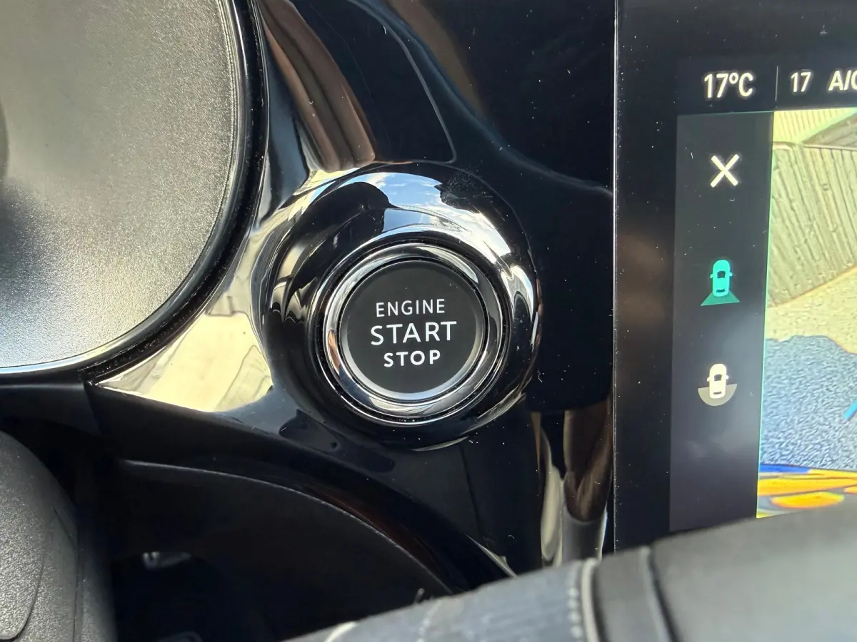 1.2 110 PK Turbo Hybrid GS | ADAPTIEVE CRUISE CONTROL| DODEHOEK DETECTIE| STUUR EN STOELVERWARMING| KEYLESS ENTRY & START| NAVIGATIE| APPLE CARPLAY/ANDROID AUTO| CAMERA + PARKEERSENSOREN| LE
